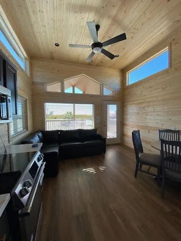 Paradise Rv *